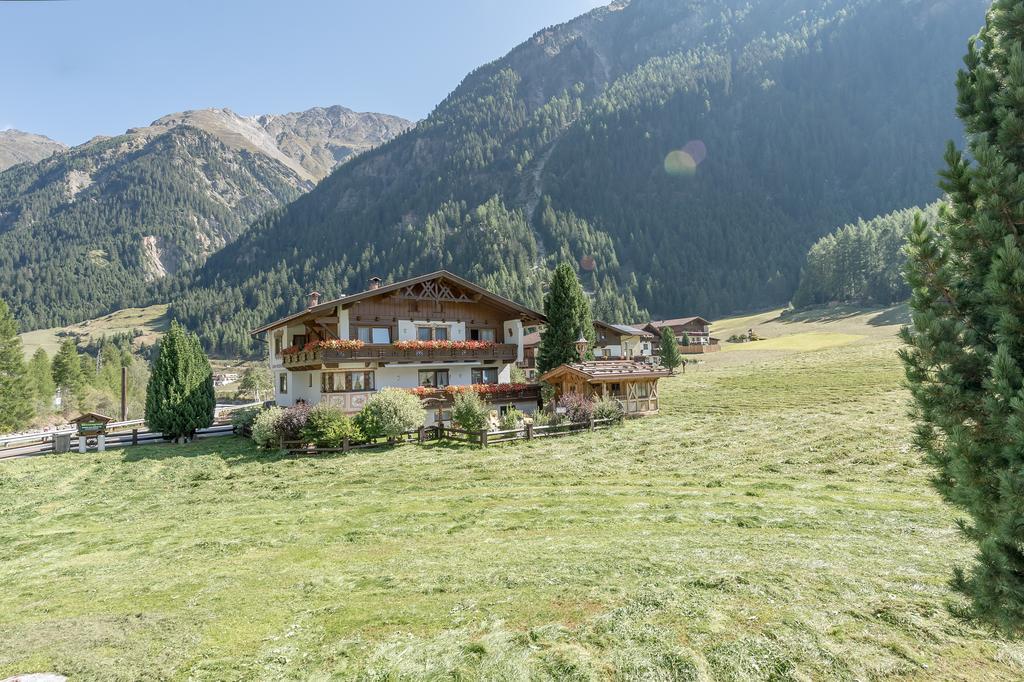 Apart Wiesengrund Solden Exterior photo